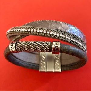 Artisans Bracelet - 3 Bands with Faux Diamonds
